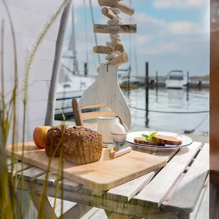 Hausboot Captain Hook Tekne *